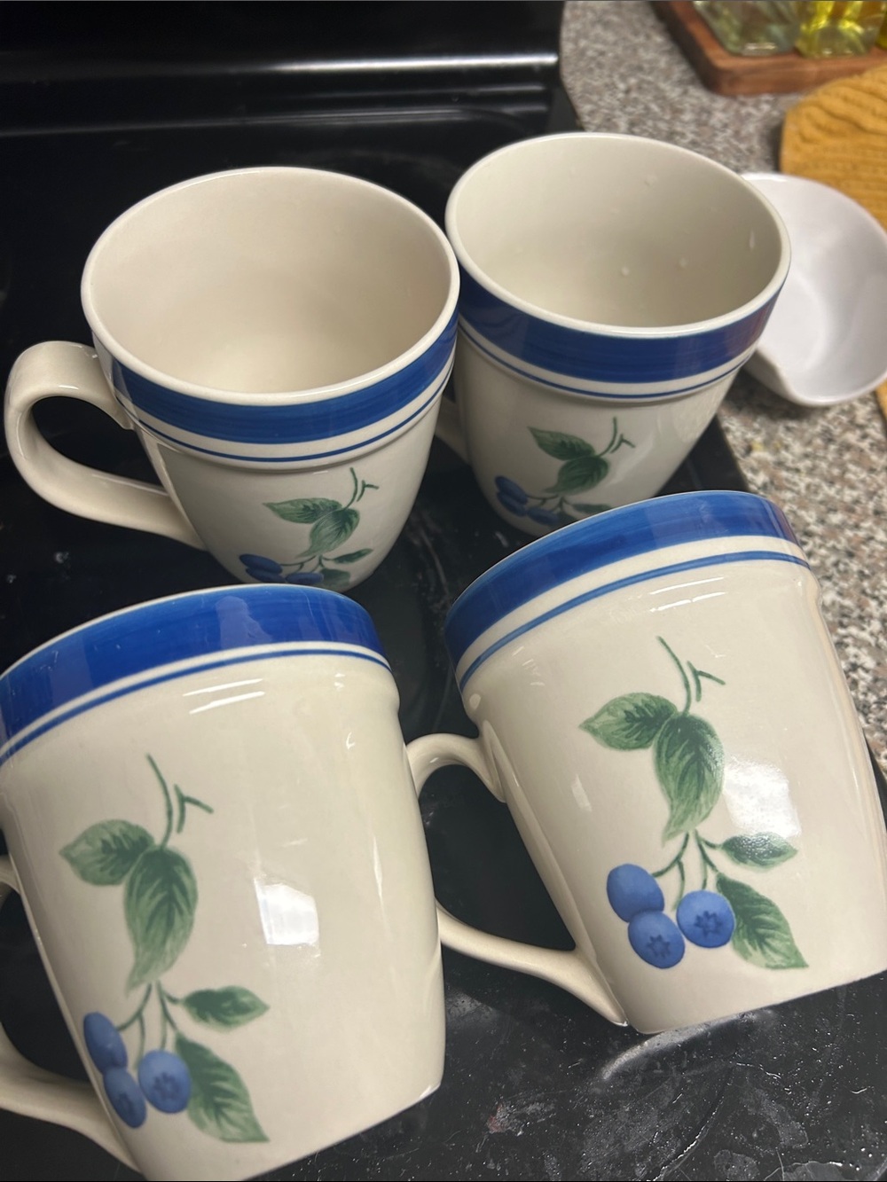 4 L.L Bean Blueberry Mugs Cups Retired